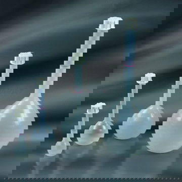 Bình định mức nhựa PP Aptaca 100ml class B