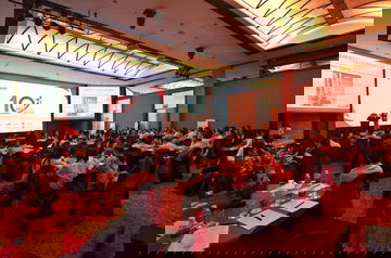 LỄ KỶ NIỆM 10 NĂM THÀNH LẬP CÔNG TY HOÁ VIỆT